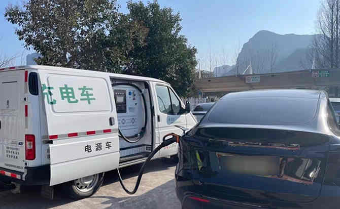 华亭汽车搭电